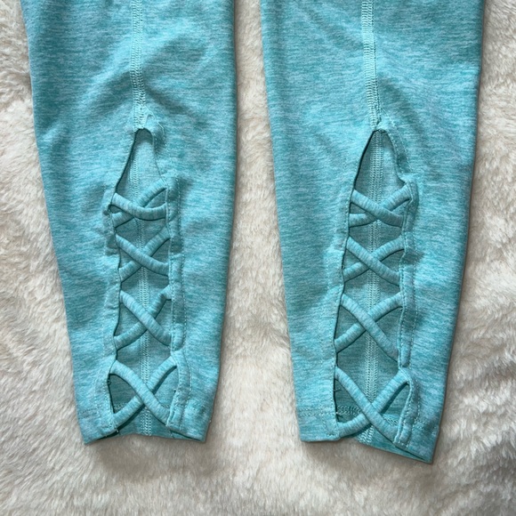 Beyond Yoga Leggings w/ Ankle Detail - Picture 4 of 5